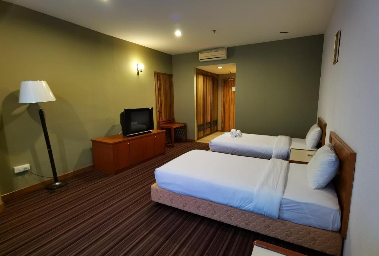 Folkmeldrum Hotel 3*