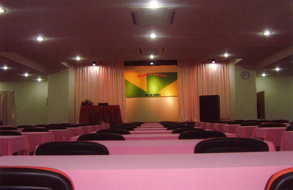 Folkmeldrum 3* Johor Bahru