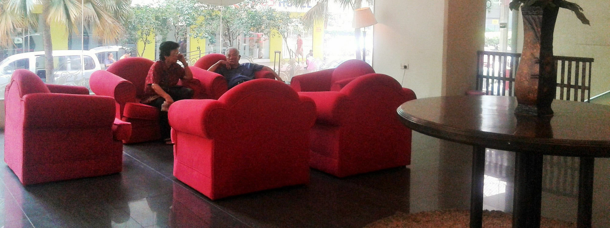 Folkmeldrum Hotel 3*